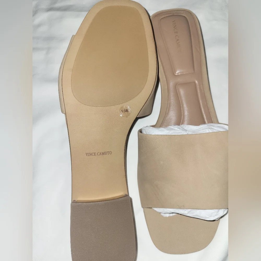 Vince camuto Sandals * - Picture 2 of 2